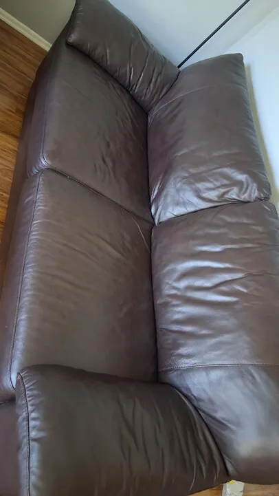 고급 가죽 소파
					무빙세일
					Anaheim/buena Park