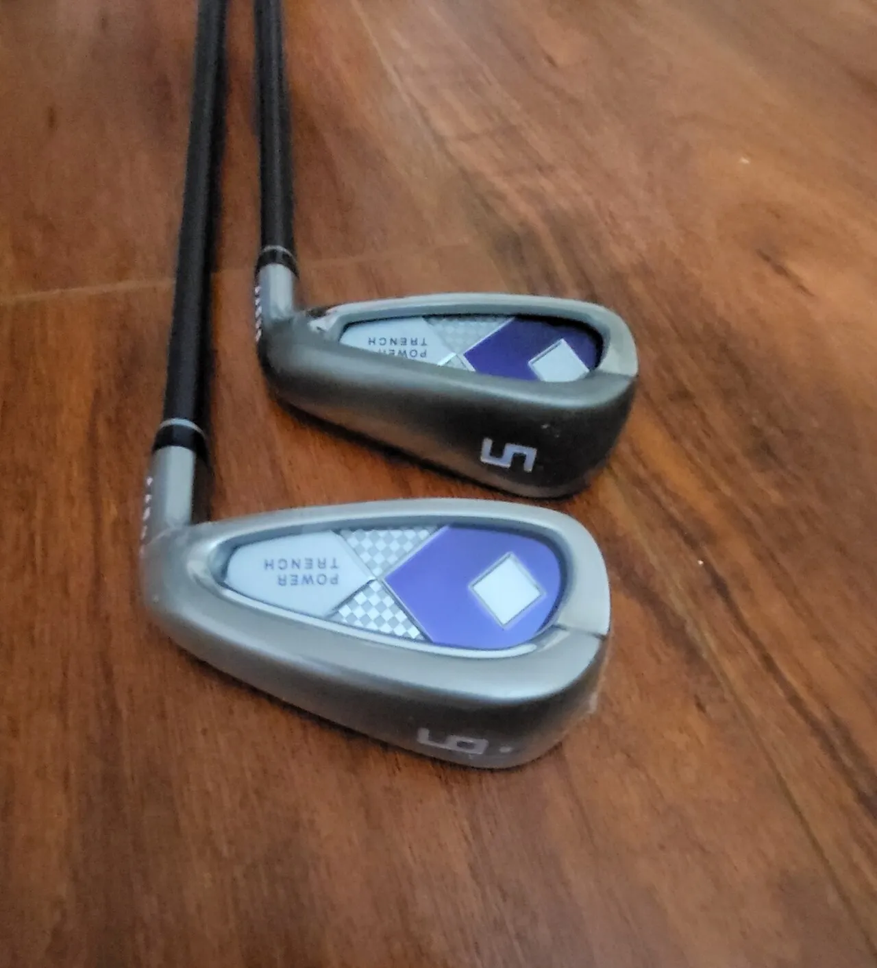 온오프 5.6 아이언 팝니다
					운동/건강
					Los Angeles