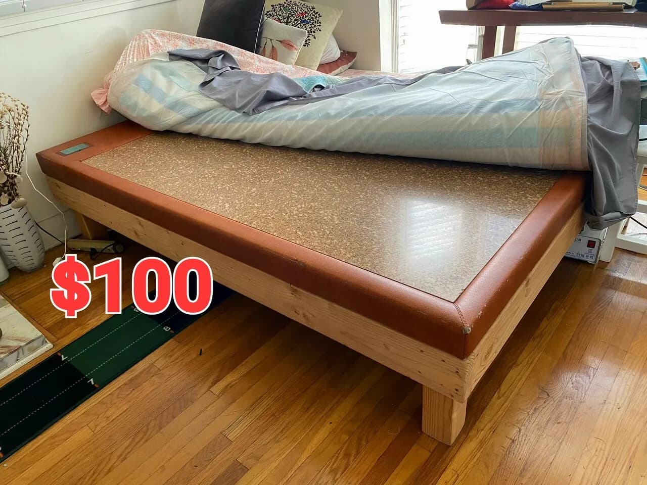 거꾸리 돌침대 화장대
					무빙세일
					Los Angeles