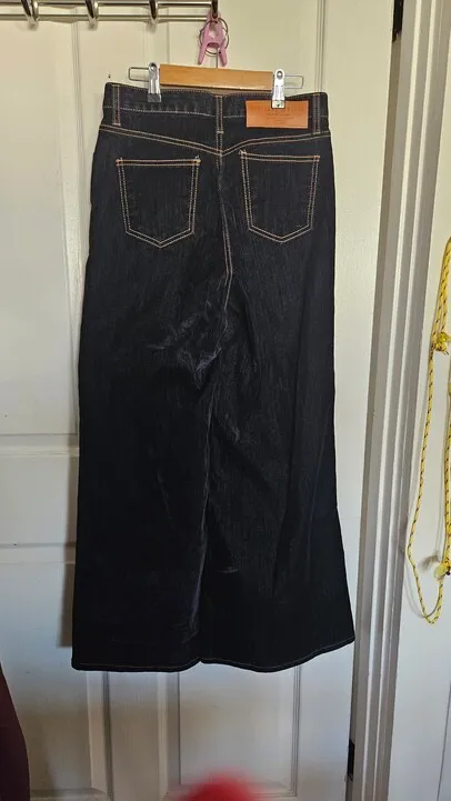 무빙정리
					무빙세일
					LA