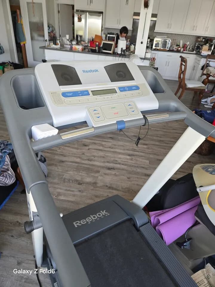 트레드밀
					무빙세일
					Fullerton