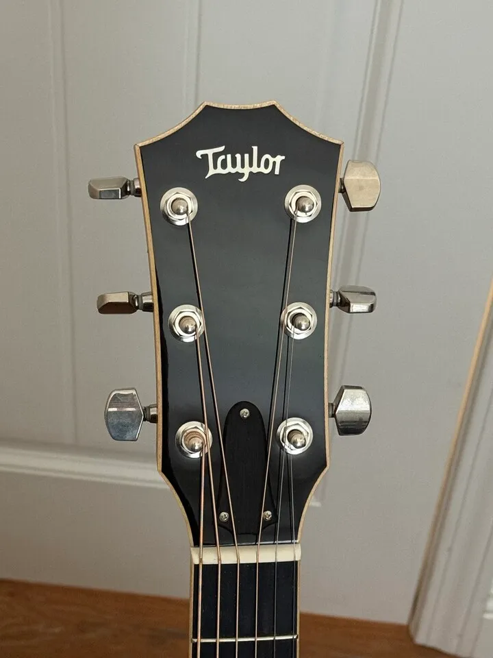 Tayor 814ce 기타 팝니다
					기타
					오렌지카운티