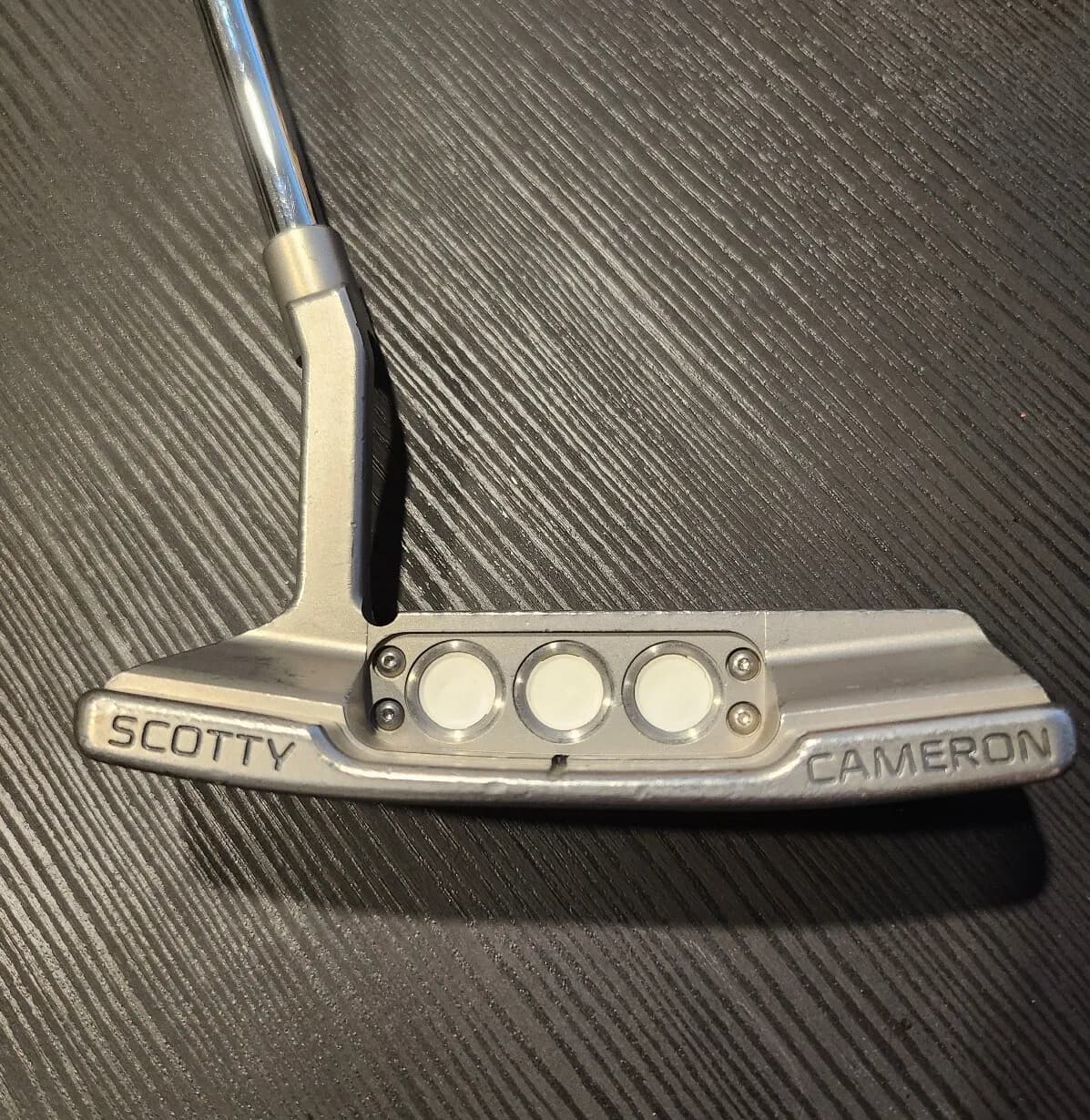 Scotty Cameron Newport 2 Special edition
					운동/건강
					Los Angeles