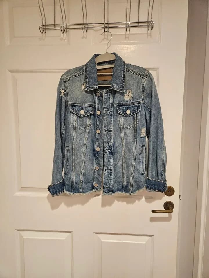 의류
					의류/패션
					Glendale