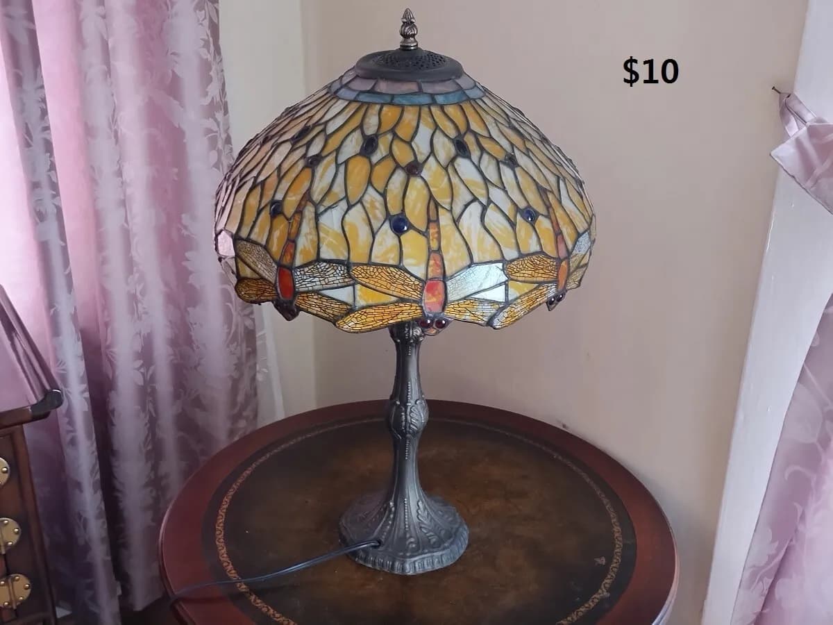 무빙세일 여러가지
					무빙세일
					Los Angeles