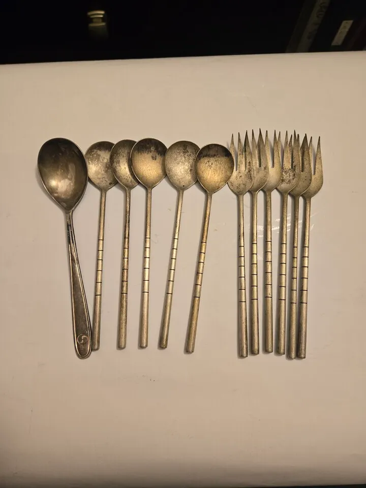 엔틱티 스픈 팝니다
					무빙세일
					Buena Park