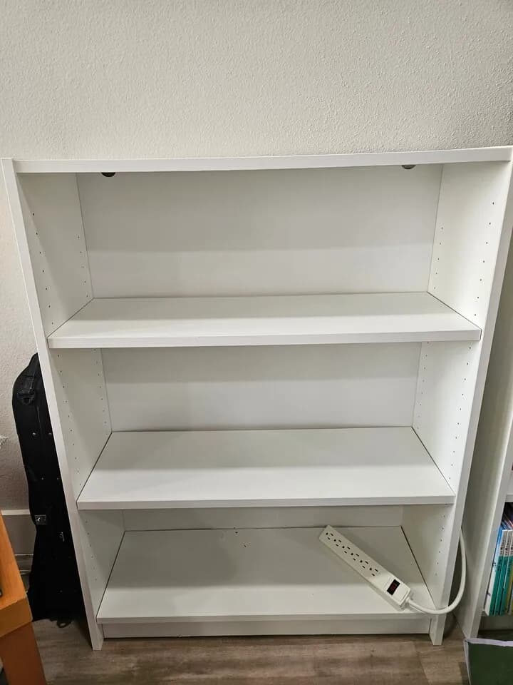 화장대용책상과 조명거울, 책장, 라디에이터, 전기포트,이케아벽걸이
					무빙세일
					La그로브몰 근처