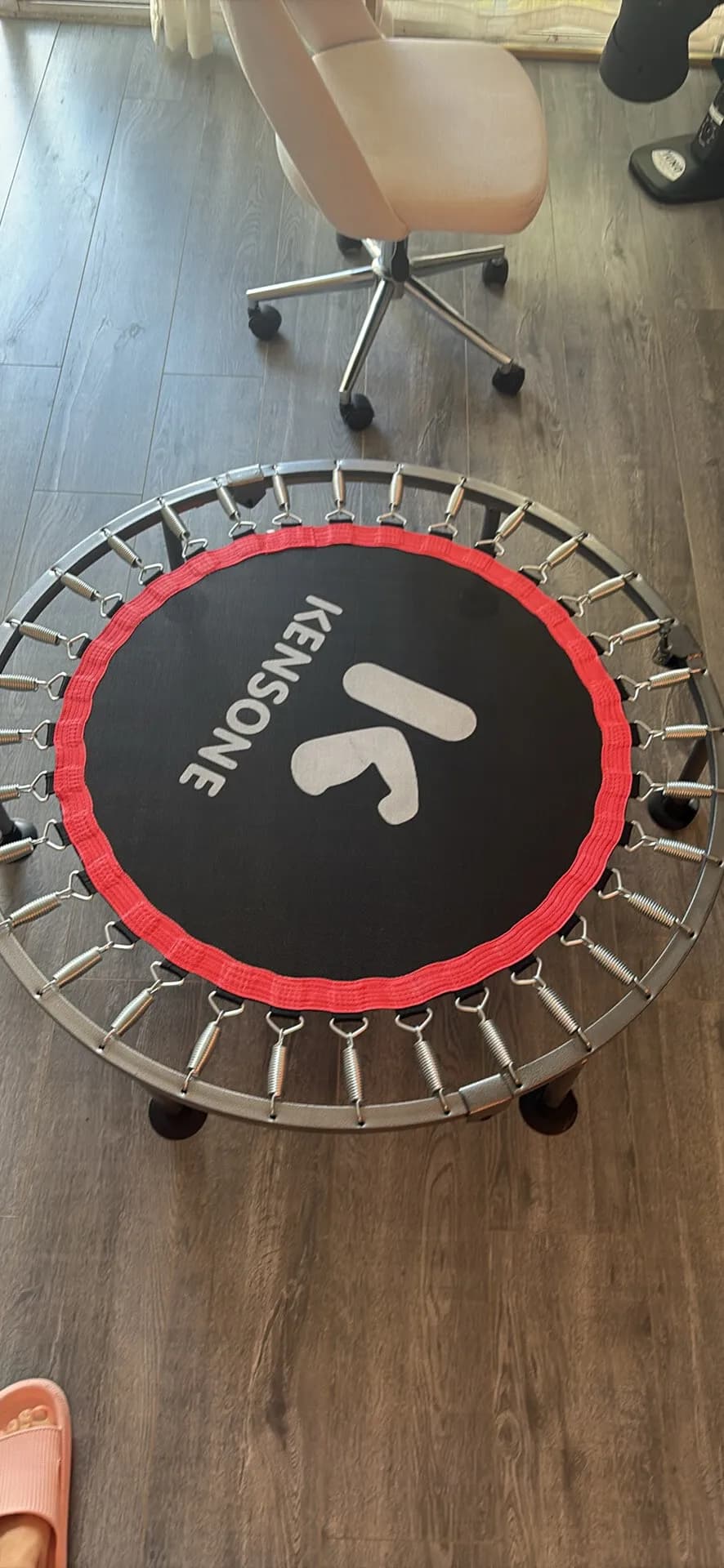 트램폴린
					운동/건강
					LA