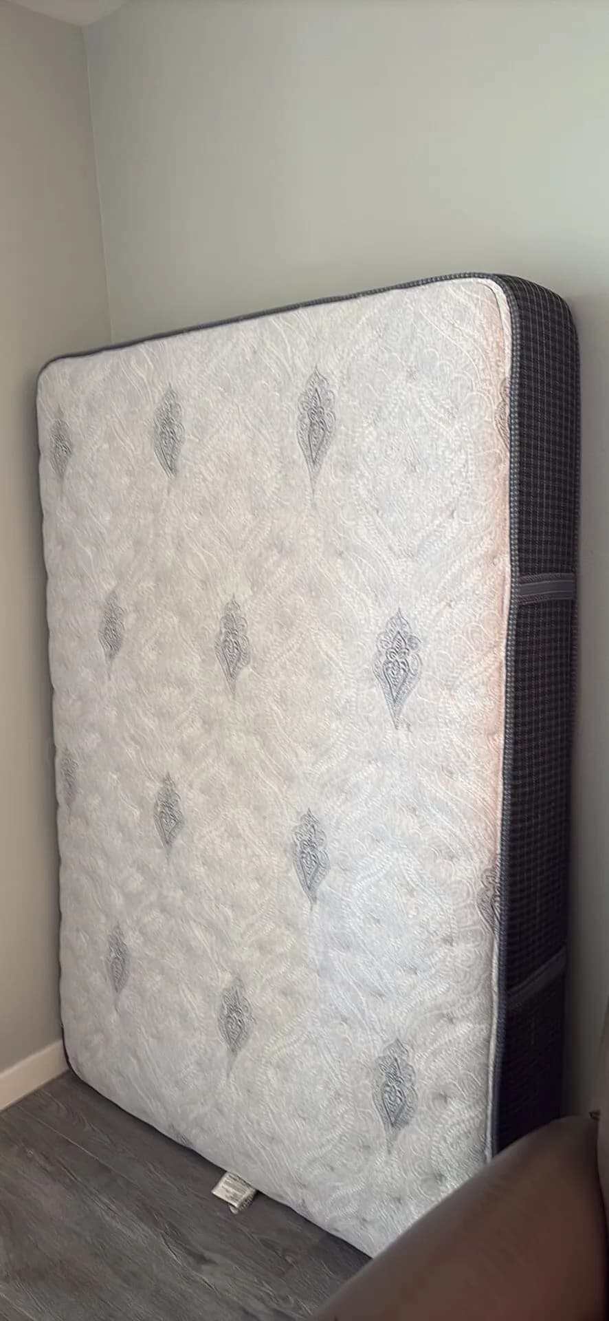 침대
					무빙세일
					LA