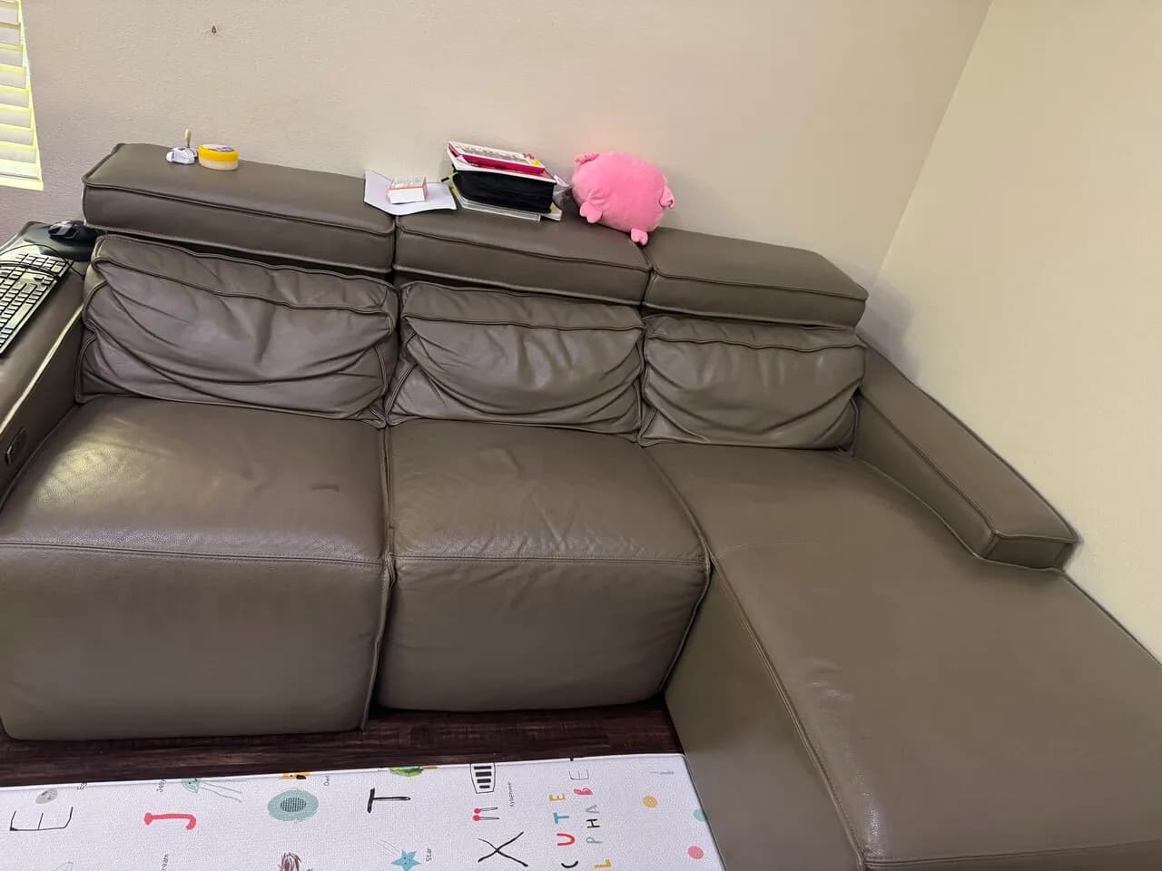 가죽쇼파
					무빙세일
					LA