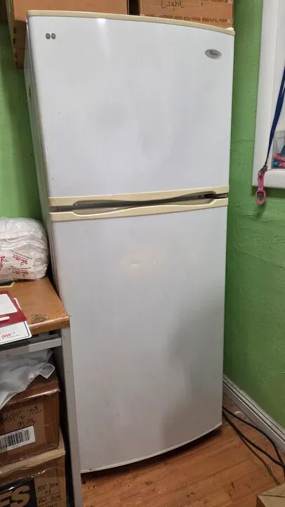 중간 사이즈 냉장고
					무빙세일
					Garden Grove