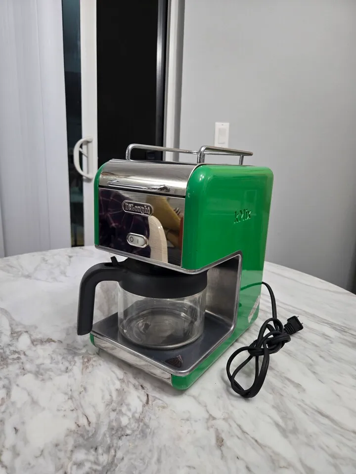 드롱기 커피머신 팝니다
					무빙세일
					Los Angeles