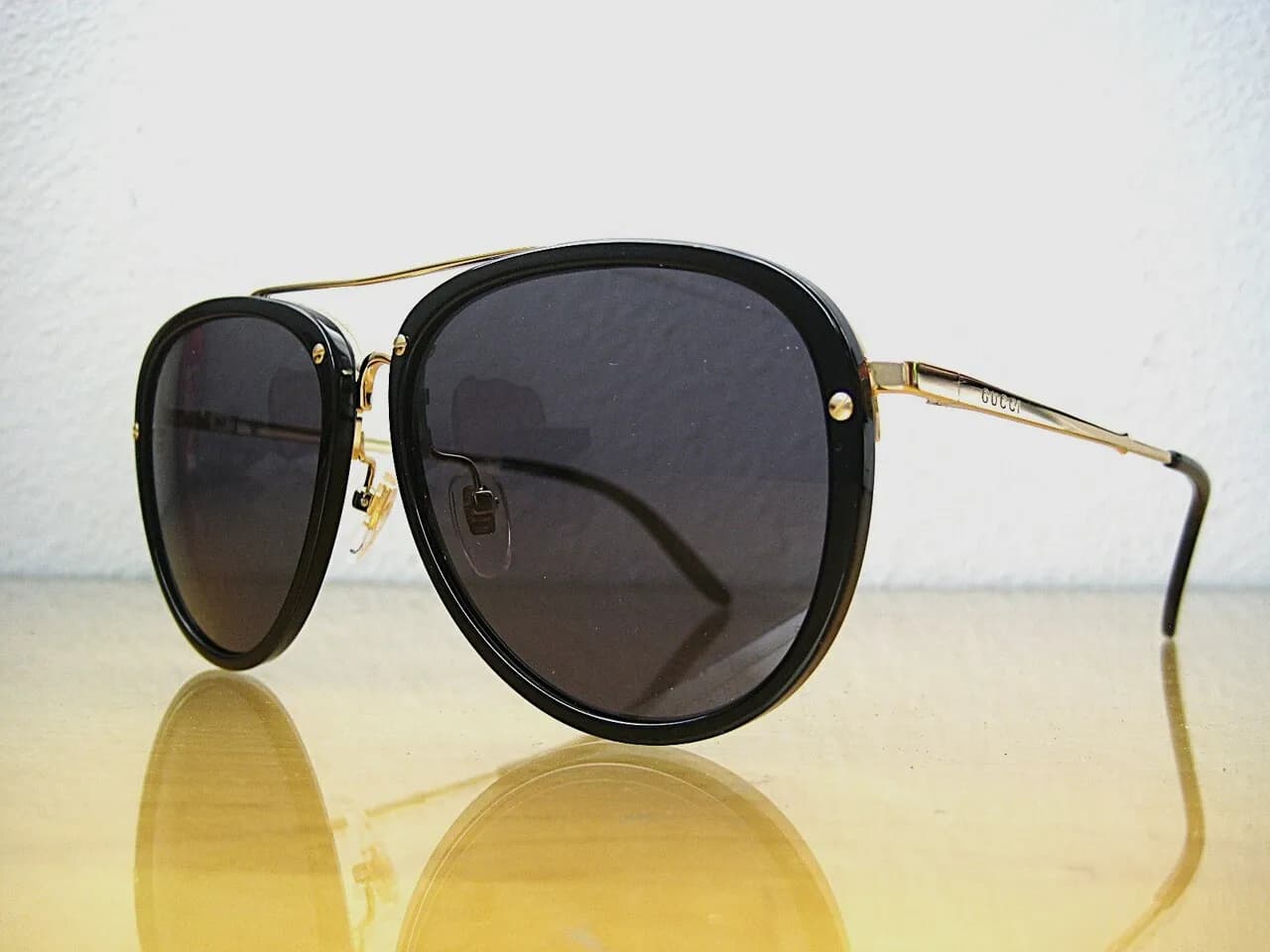 처분세일 가격내림 명품 구찌 Gucci Sunglasses 2 가지 새거
					의류/패션
					Norwalk