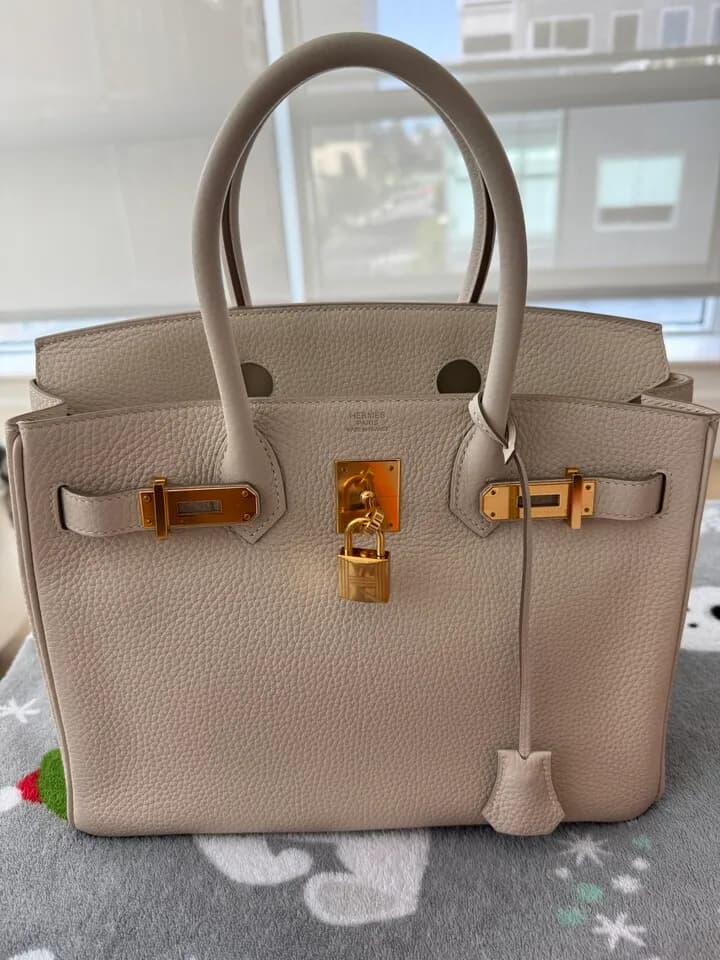 정품 에르메스 버킨30 화이트&옐로우골드 토고
					의류/패션
					다운타운