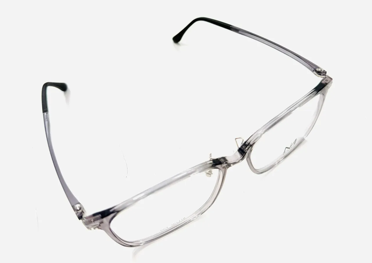 안경마을에서 안경테와 안경렌즈 저렴한 가격판매
					의류/패션
					Los Angeles