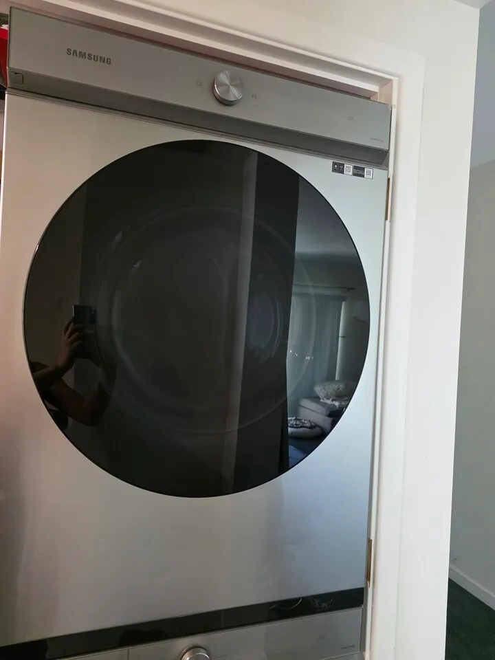 bespoke samsung 세탁기 가스 드라이기 세트 washer dryer
					전자/가전
					Los Angeles