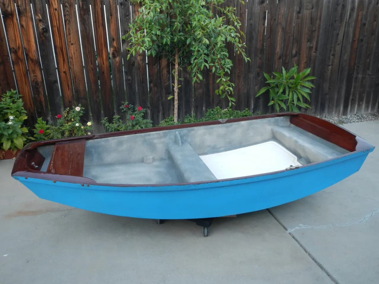 작은 보트 팝니다
					운동/건강
					Los Angeles