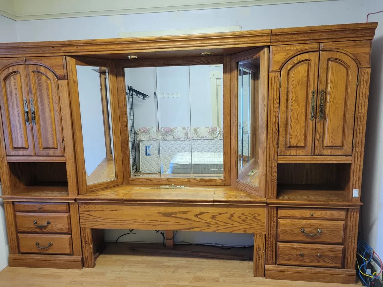 침대 해드보드
					가구
					LA