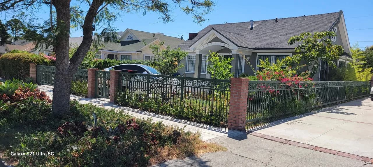 Fance+모터
					무빙세일
					La한인타운