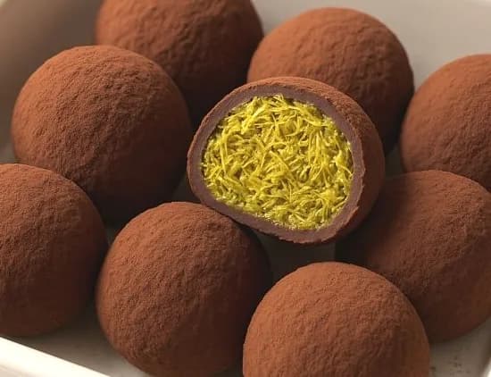 엘에이 두바이 쫀득 쿠키
					기타
					Los Angeles