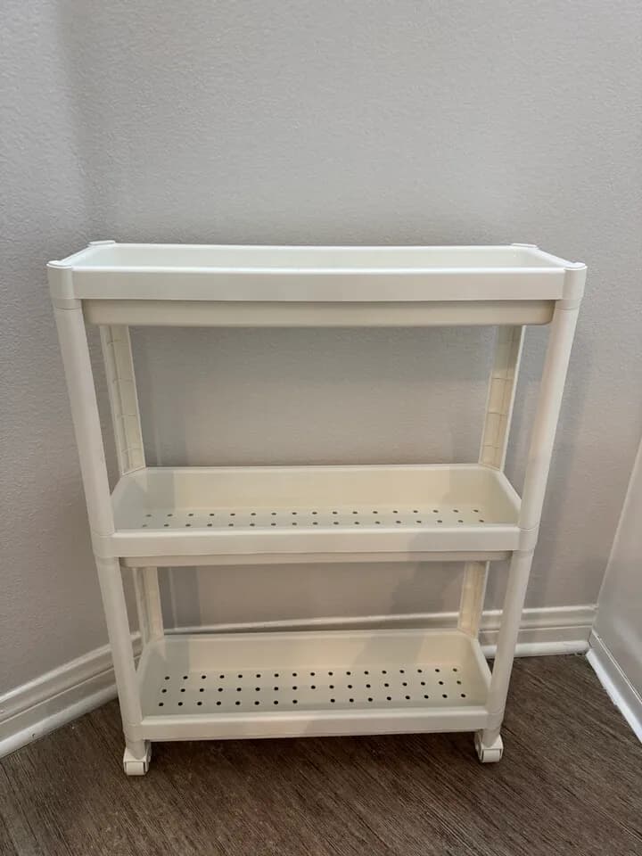 IKEA Movable plastic rack
					무빙세일
					Mid-wilshire, Los Angeles