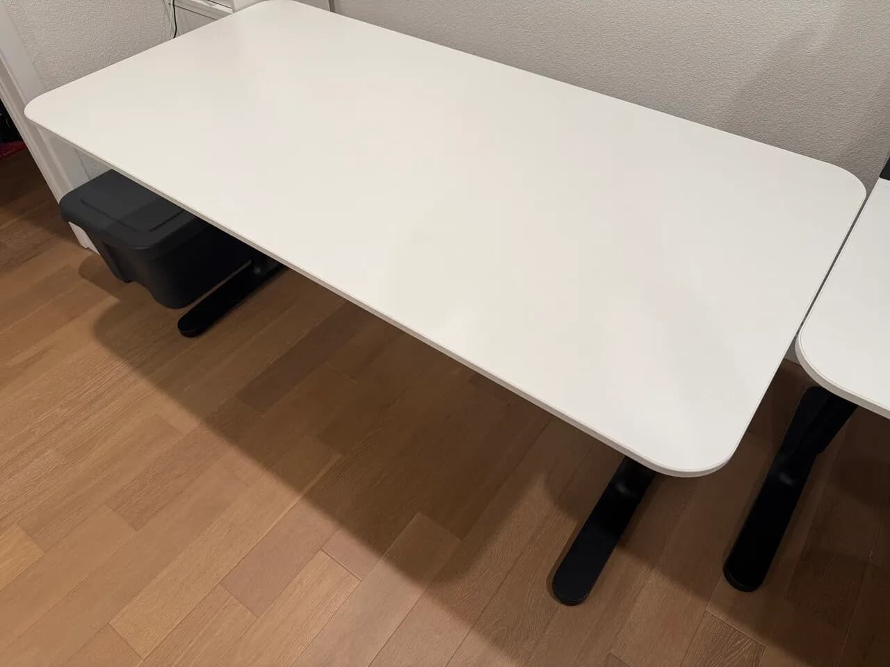 IKEA DESK WHITE 이케아 책상 화이트
					무빙세일
					Los Angeles