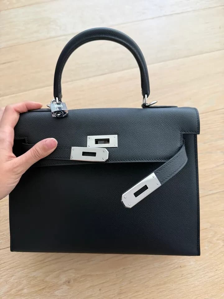 켈리 25
					의류/패션
					다운타운