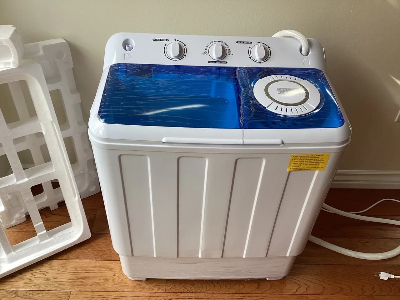 세탁기 ( 새것 )
					무빙세일
					한인타운