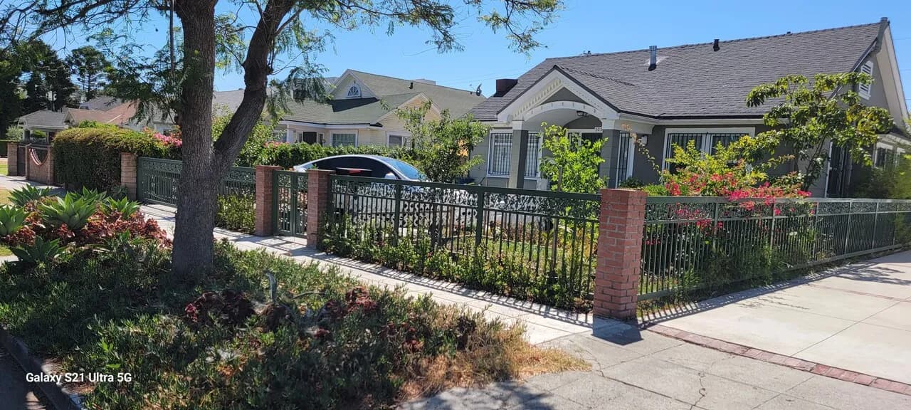 Fance + 모터
					무빙세일
					La한인타운