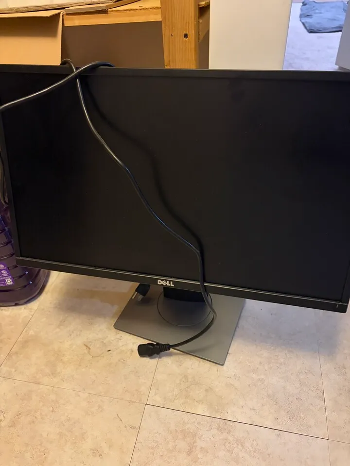 컴퓨터 모니터
					무빙세일
					Torrance