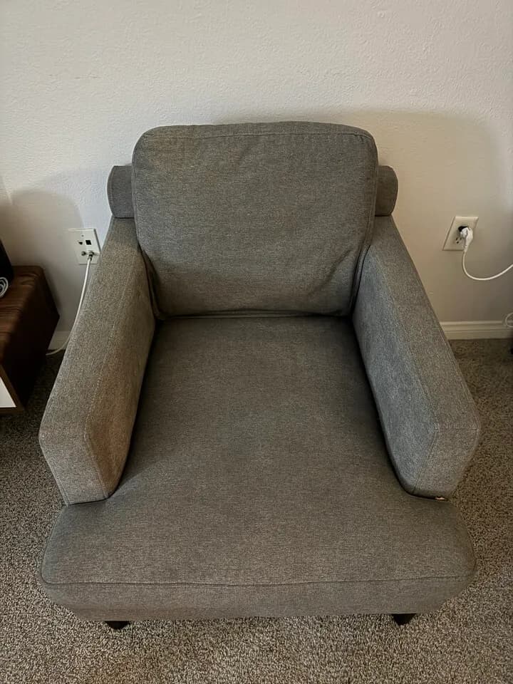 다크그레이 1인용 패브릭 쇼파
					무빙세일
					Mid-wilshire, Los Angeles