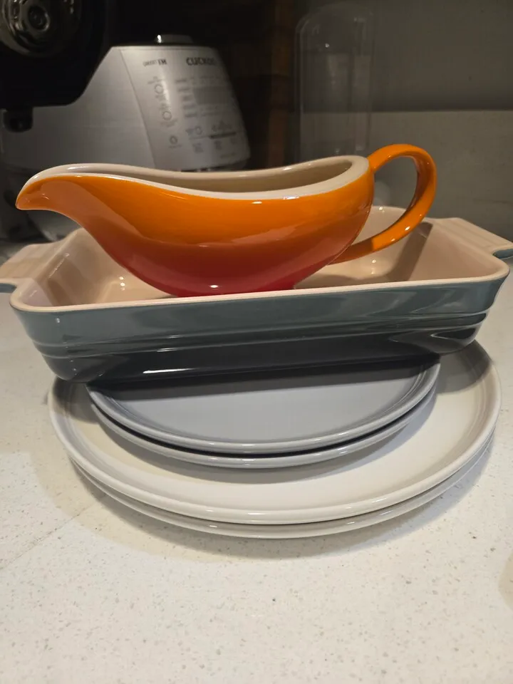 르쿠르제 그릇 팝니다
					무빙세일
					Los Angeles