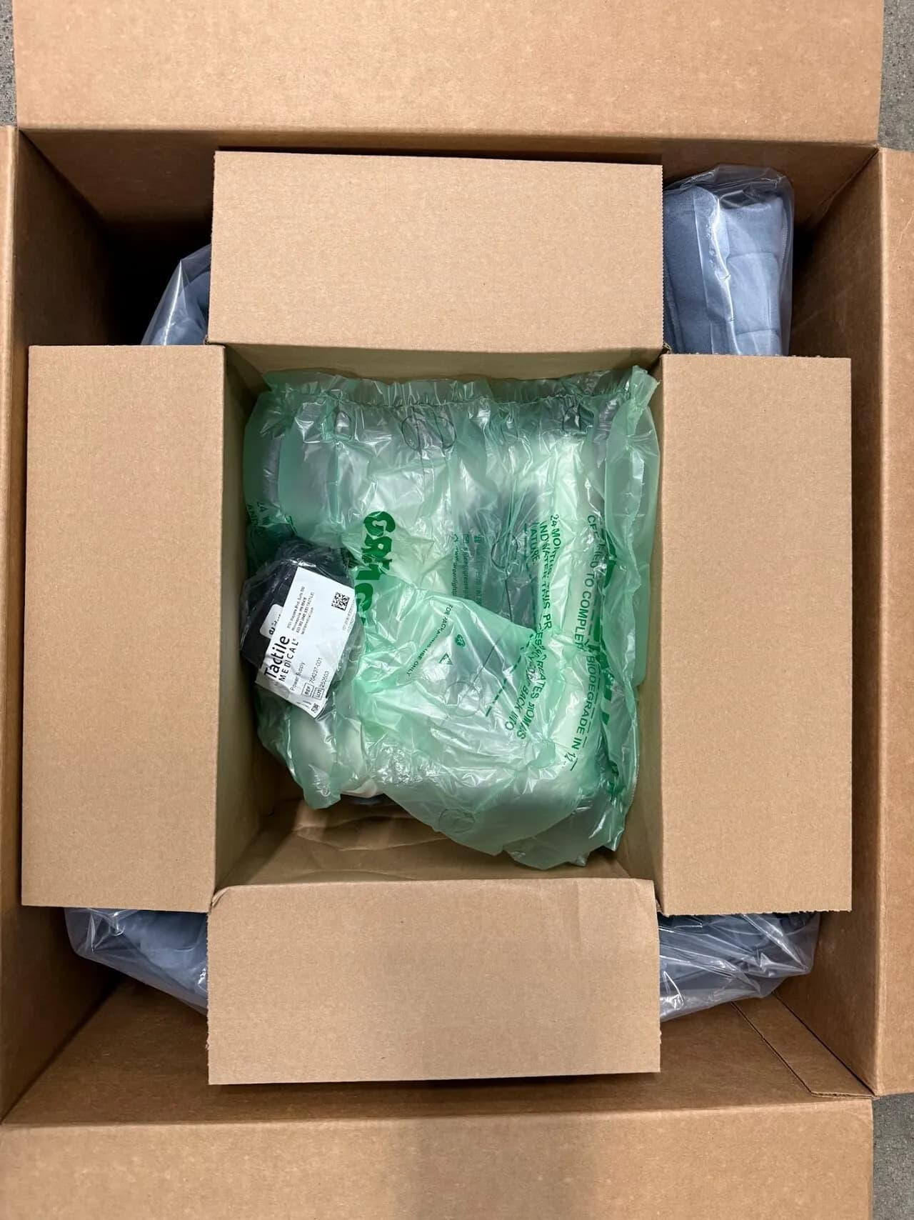 Tactile Medical Flexitouch Plus Lymphedema Compres
					운동/건강
					Koreatown