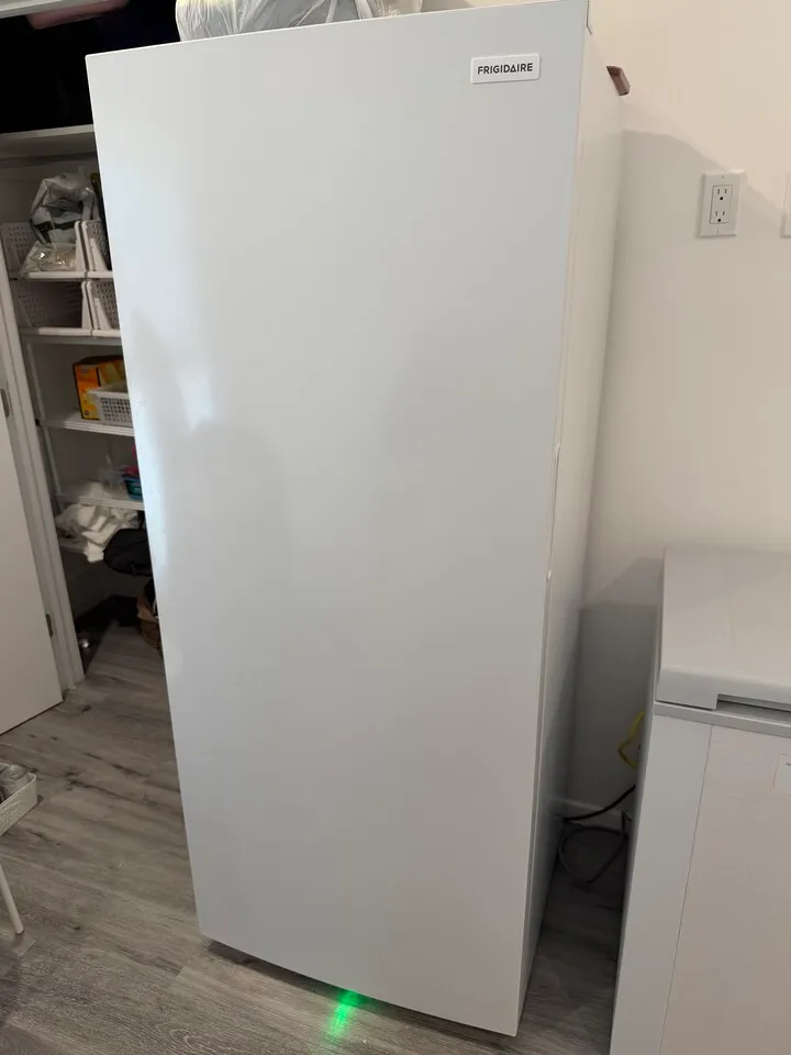 무빙세일합니다(여러가지)
					무빙세일
					Los Angeles