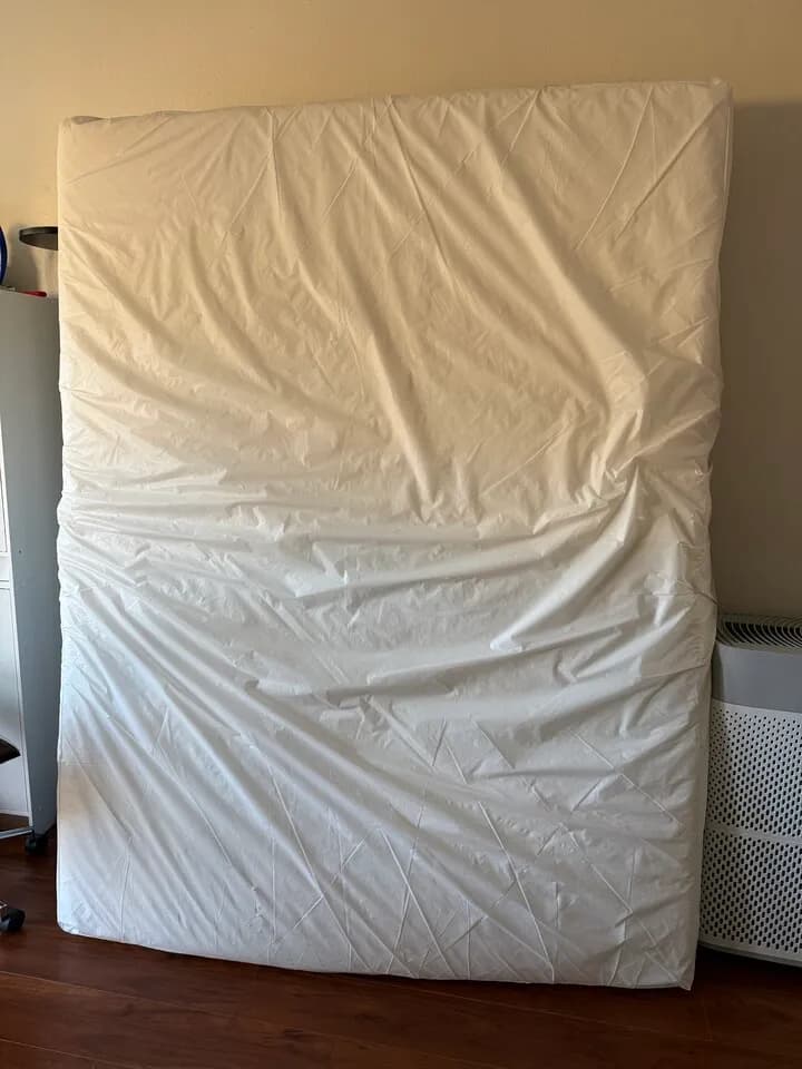 퀸 사이즈 매트리스(깨끗)
					무빙세일
					Buena Park