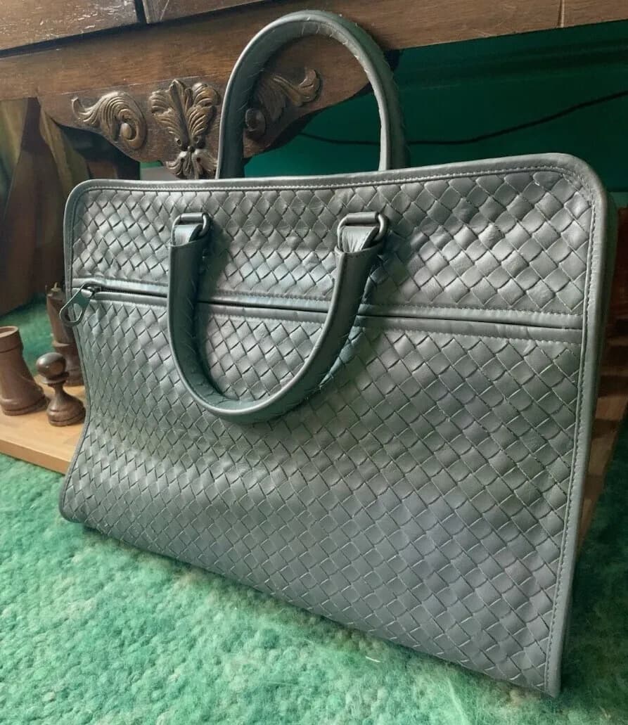BOTTEGA VENETA Briefcase 보테가 베네타 서류가방
					의류/패션
					Los Angeles