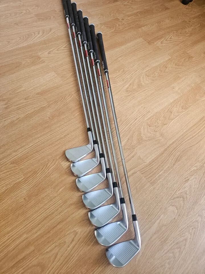 MIURA IRON SET CB-301 미우라 아이언 세트 CB301
					운동/건강
					Los Angeles