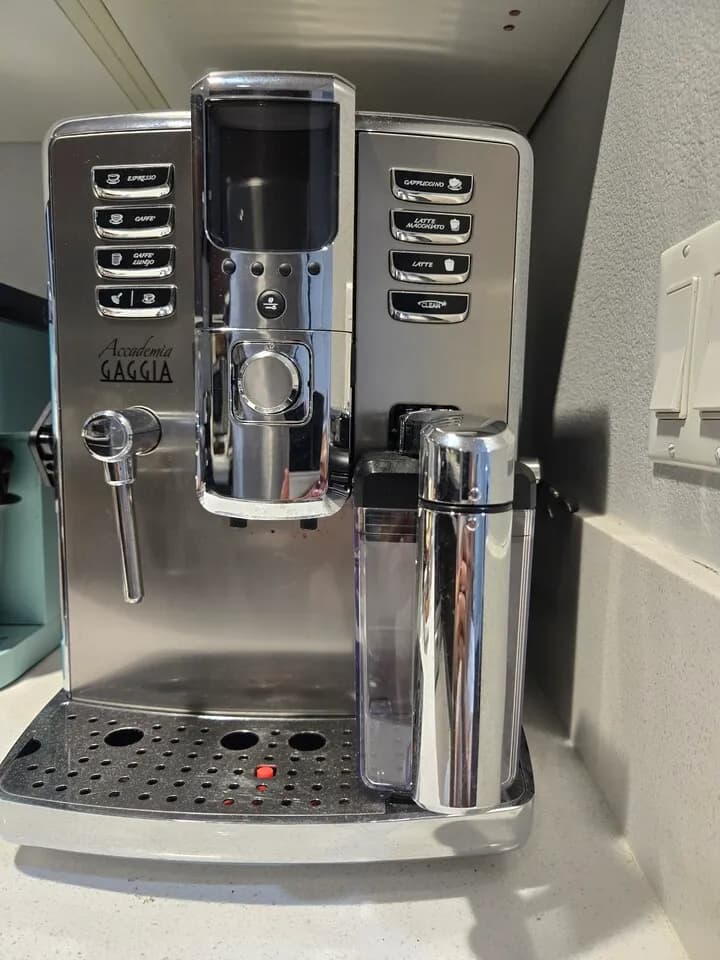 커피 머신 팝니다
					무빙세일
					Los Angeles