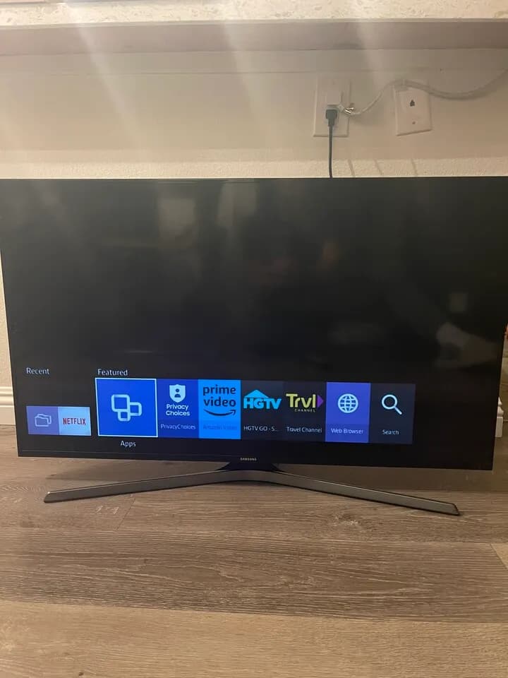 samsung smart 40 tv
					전자/가전
					Los Angeles