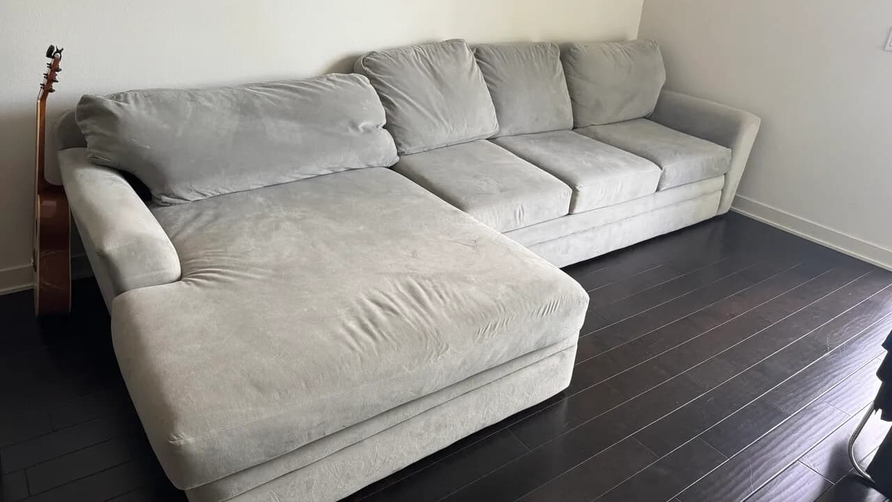 쇼파 팝니다
					가구
					Los Angeles