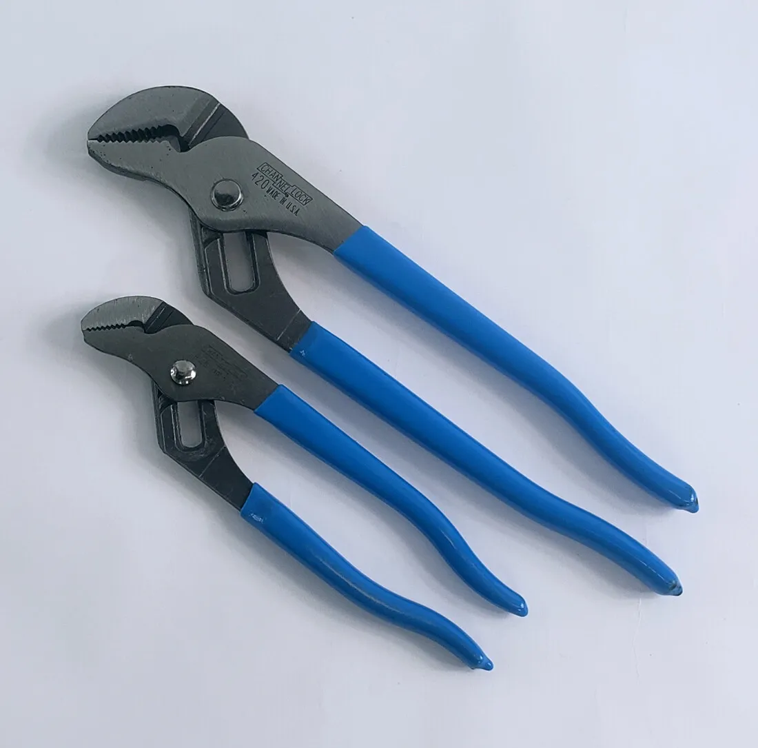 CHANNEL LOCK. Milwaukee Knife Set. Tape Measure
					무빙세일
					Los Angeles