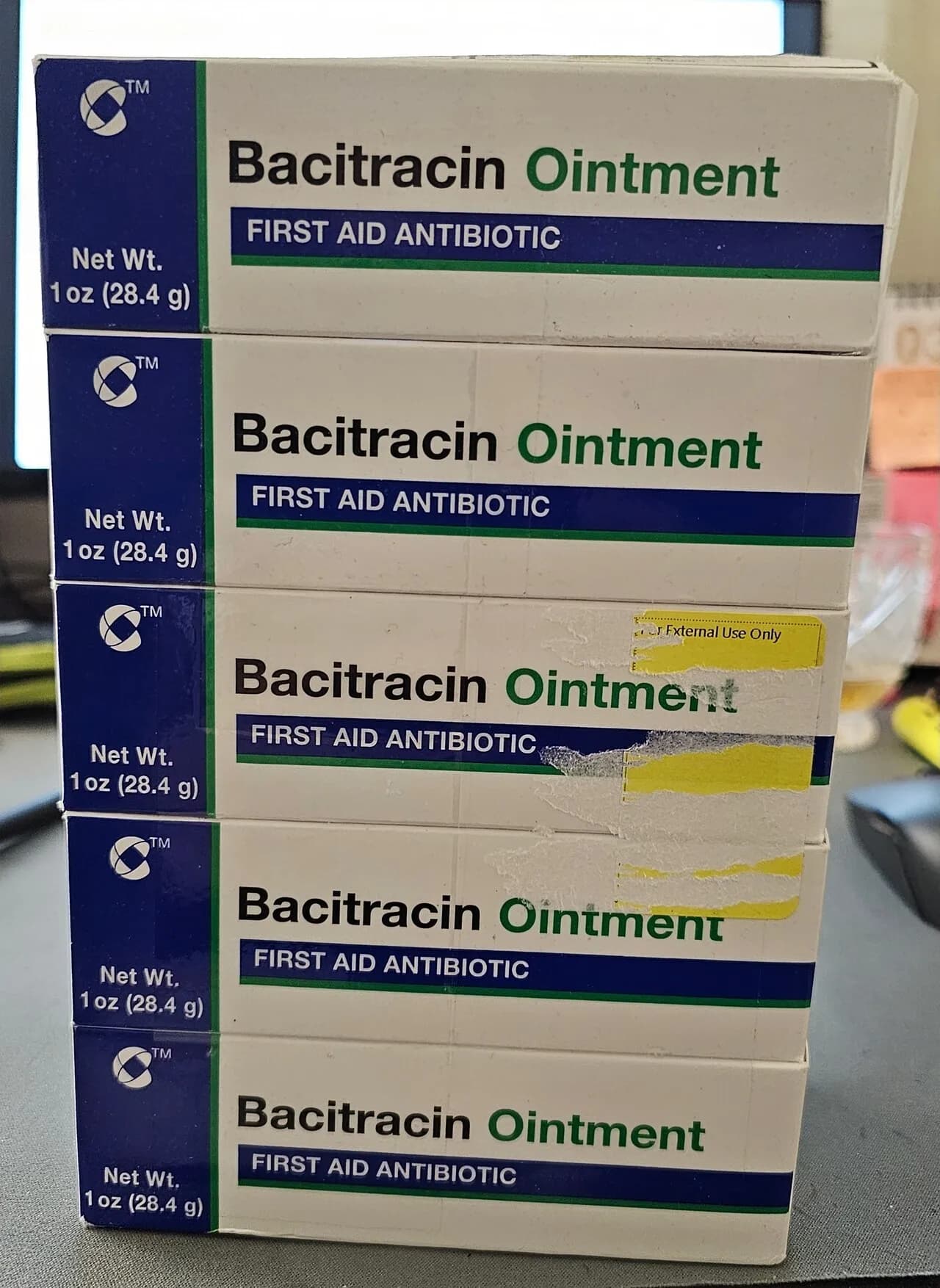 상처에바르는연고
					기타
					위디어