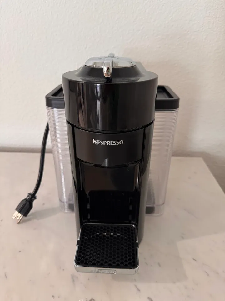 NESPRESSO VERTUO MACHINE
					기타
					Los Angeles
