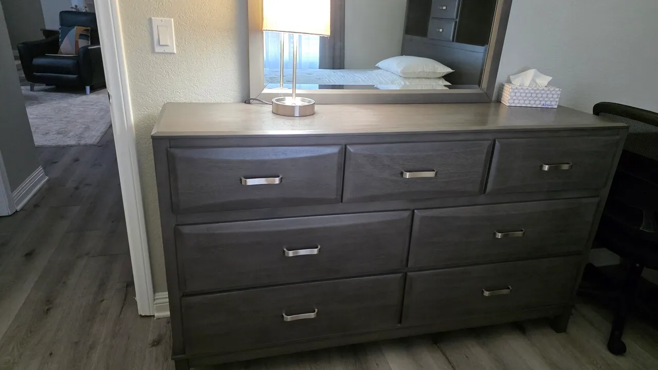 화장대 가구
					무빙세일
					Brea