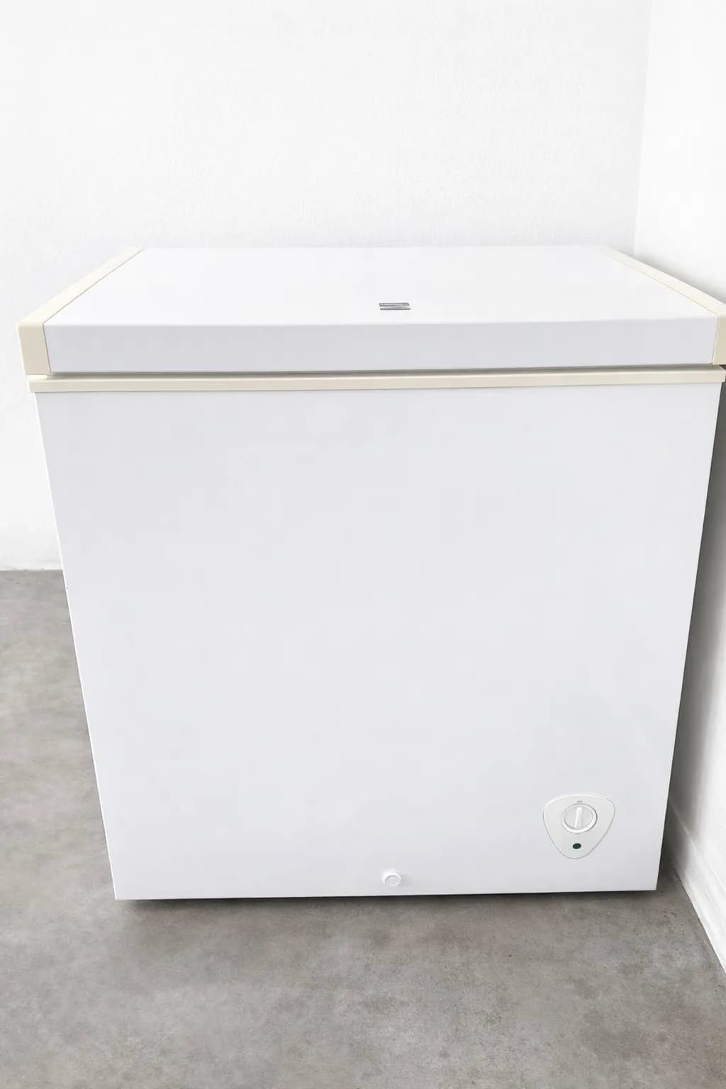 Kenmore 체스트 프리저 (냉동고) 판매합니다.- 무빙세일
					전자/가전
					Hacienda Heights