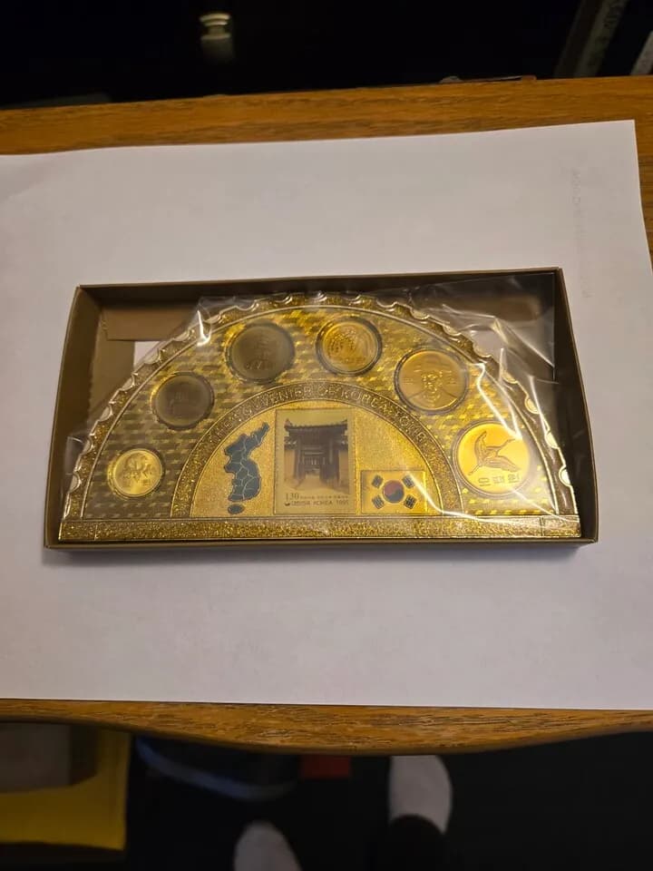 한국의 주화 섿
					무빙세일
					Buena Park