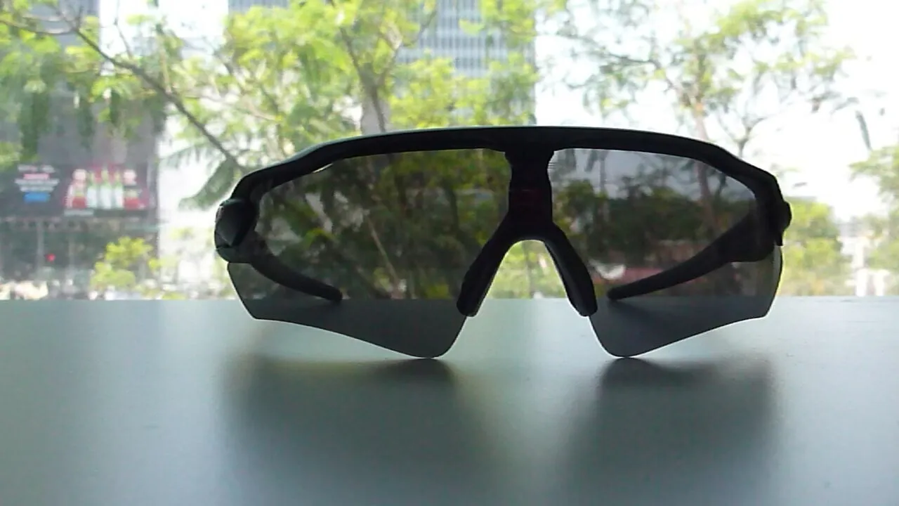 NEW-오클리-레이다-EV PATH-BLACK-편광 렌즈 -선글라스-58 MM
					의류/패션
					Los Angeles