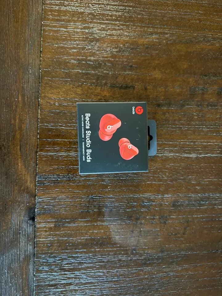 beats studio buds red색상 팔아요
					전자/가전
					LA