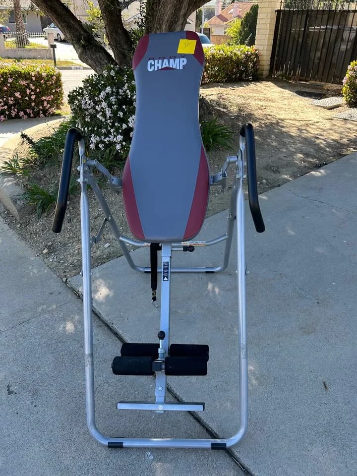 무빙세일 등등.
					무빙세일
					Rowland Heights