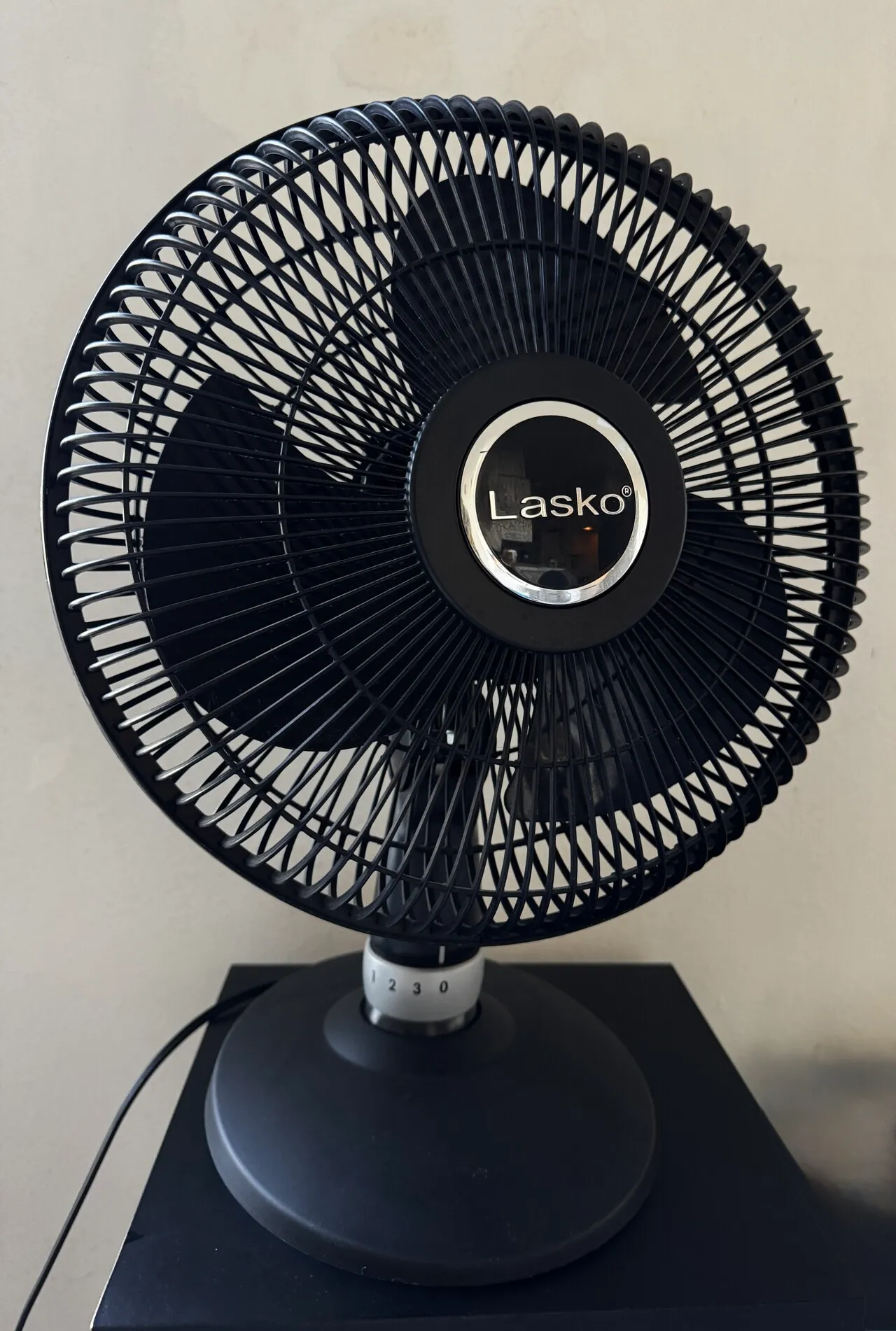 테이블용 작은 선풍기 팝니다. 10불
					전자/가전
					Los Angeles